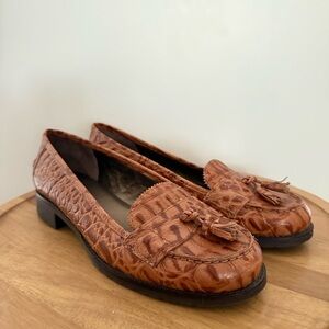 Talbots Genuine Leather Croc-Embossed Tassel Loafers — Women’s 9.5 — Like New